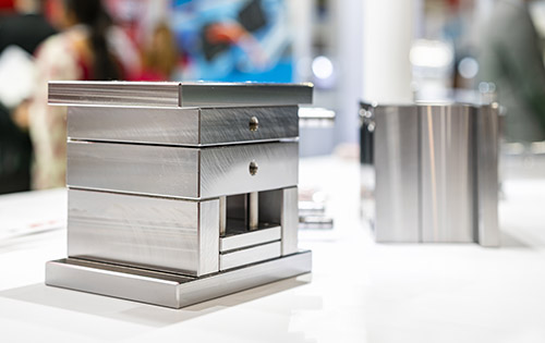 Clean Injection Mold Cavity